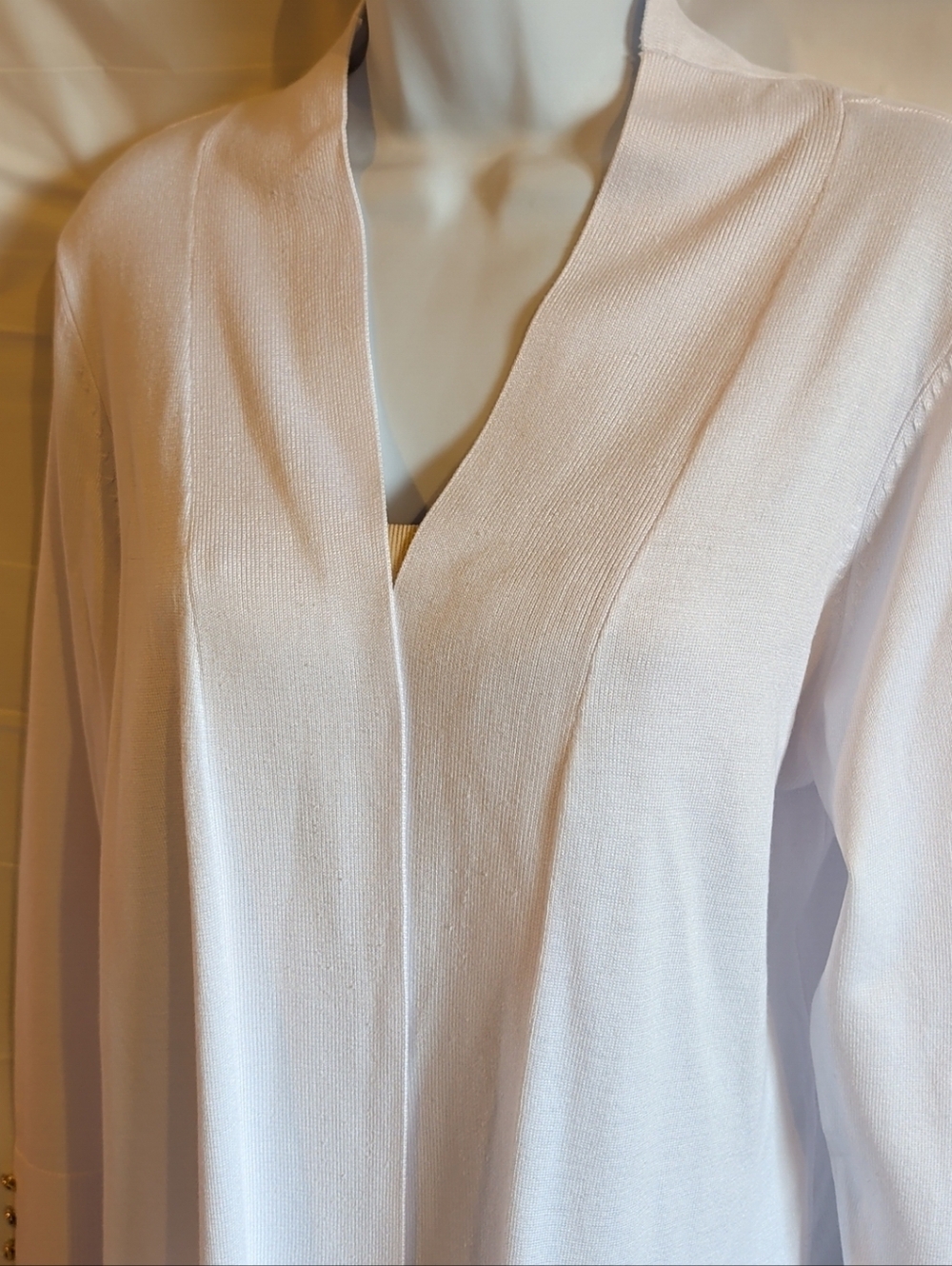 JM Collections White Open Cardigan with Goldtone Buttons Size M New